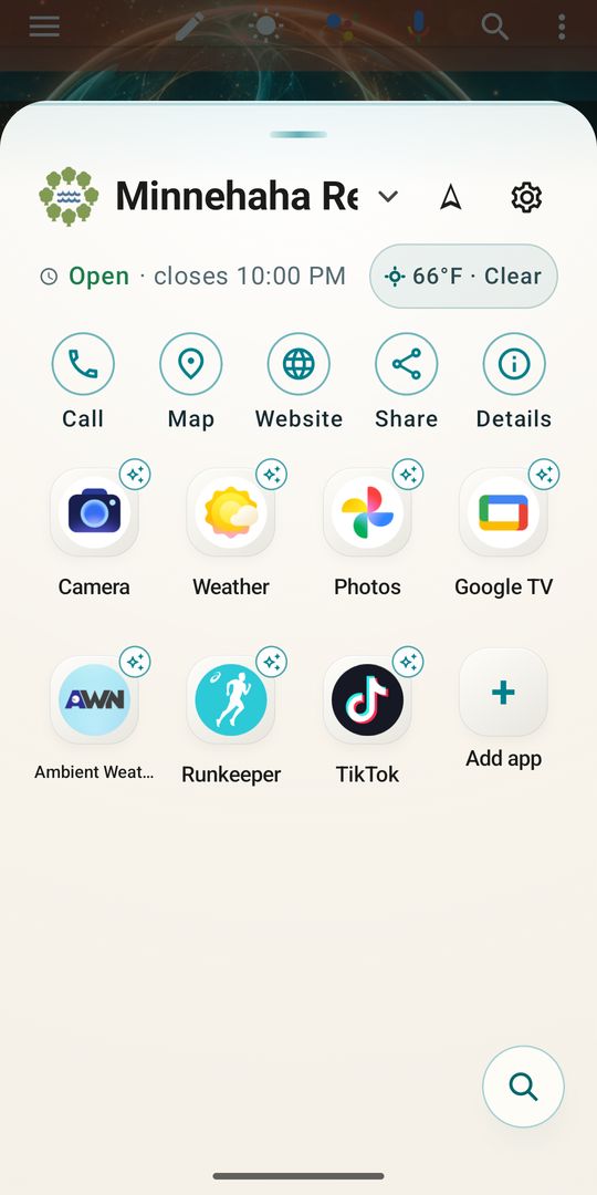 Apposite's drawer at a park: the weather, and apps such as Camera, Weather, Photos and Runkeeper